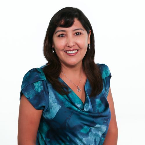 Dr. Yanet Valdez